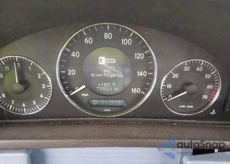 2004 Mercedes-Benz Clk 320 z USA, uszkodzony, nr VIN WDBTJ65J34F064971